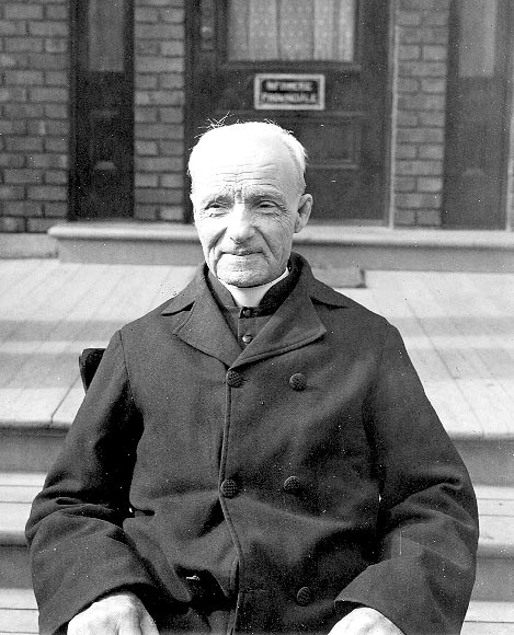 Sveti Andrej Bessette